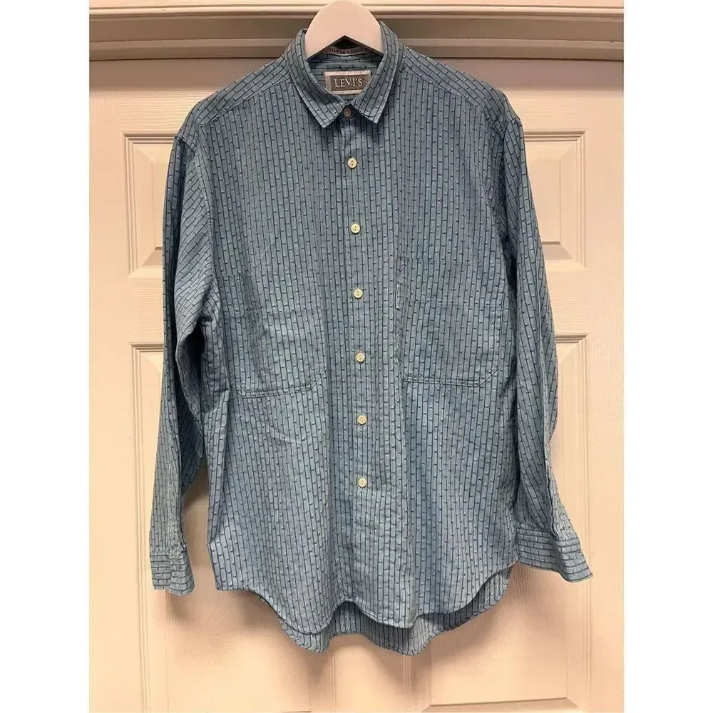 Levi’s Silver Label Blue Textured Button Down Shirt sz L